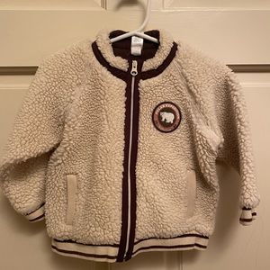 Gap Sherpa jacket, size 18-24 months, zipper and 2 pockets